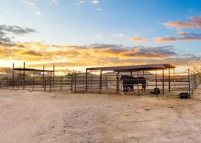 Holiday home Scenic Desert Ranch Casita With Private Terraces Near Saguaro National Park - Marana, Arizona