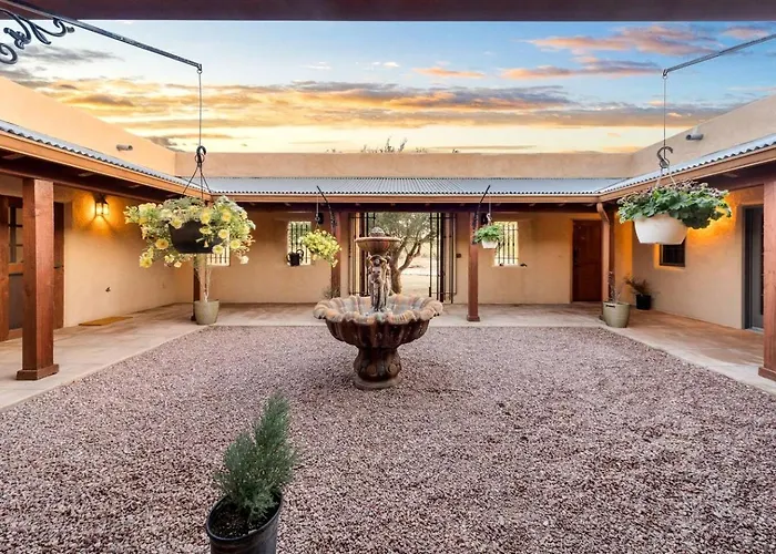 Holiday home Scenic Desert Ranch Casita With Private Terraces Near Saguaro National Park - Marana, Arizona *