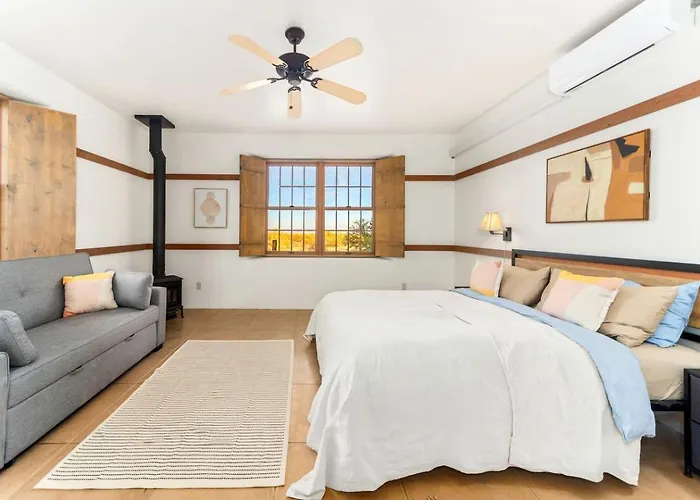 Scenic Desert Ranch Casita With Private Terraces Near Saguaro National Park - Marana, Arizona
